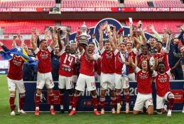 Arsenal win FA